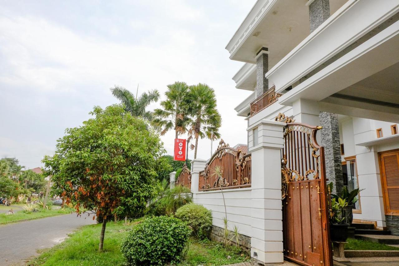 Oyo 2295 Daffi Family Hotel Malang