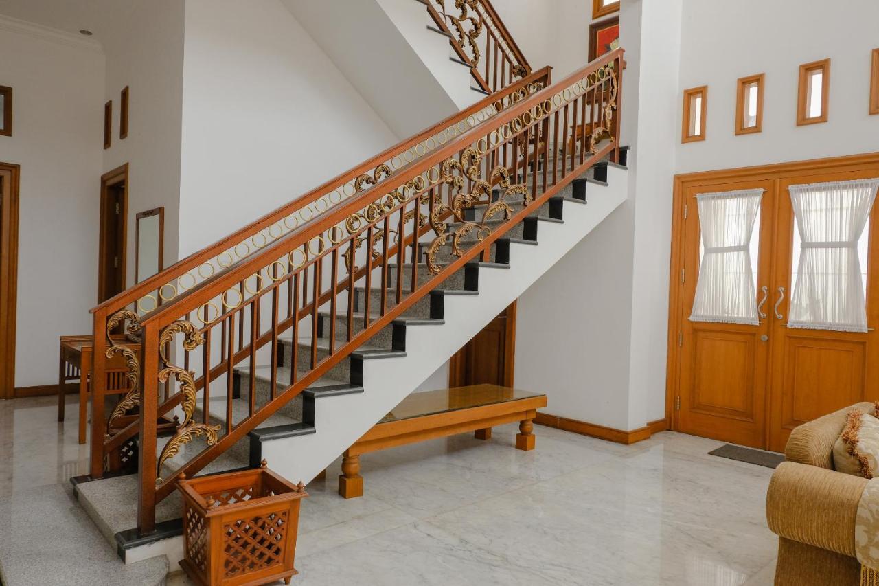 Hotel Oyo 2295 Daffi Family