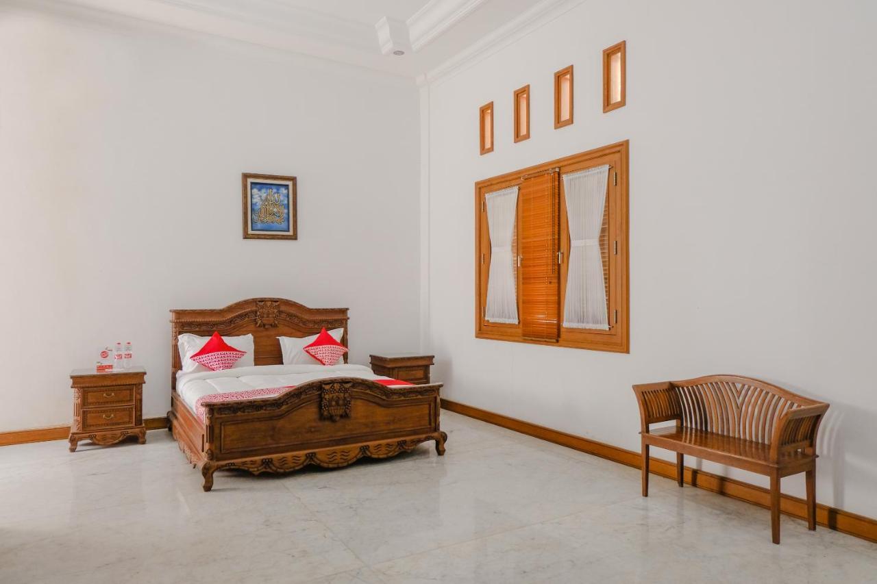 Oyo 2295 Daffi Family Hotel 2*